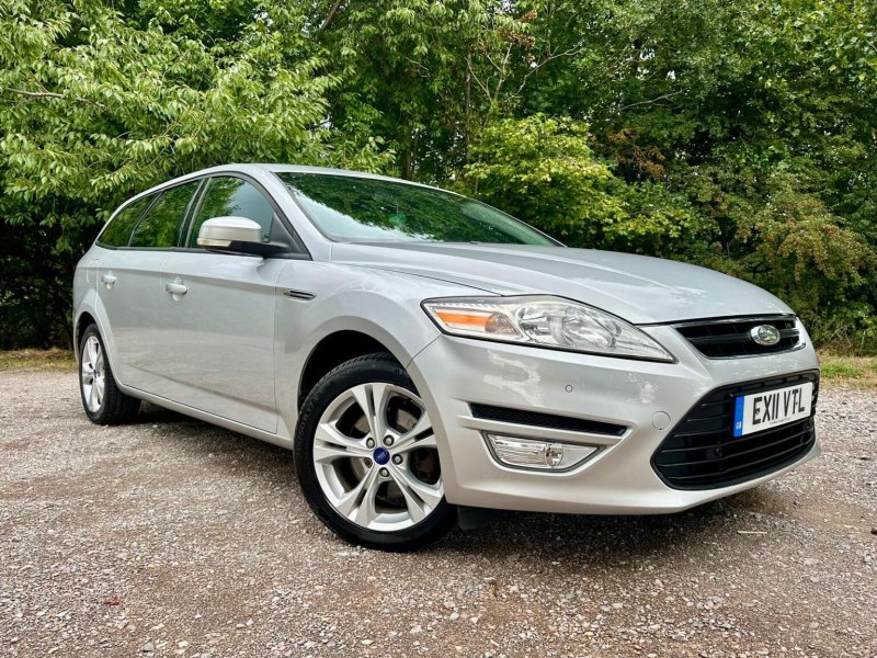 FORD MONDEO 2.0 Zetec Euro 5 5dr